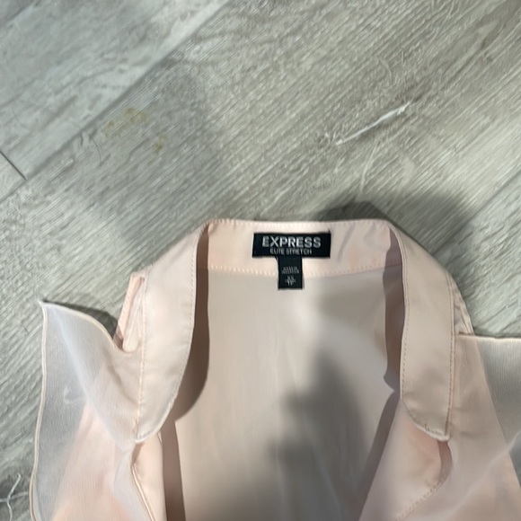 Express elite stretch top with side zipper size XS light pink color - Picture 2 of 4